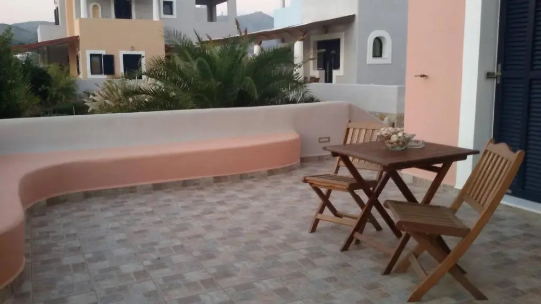 Leros Sunset Apartments