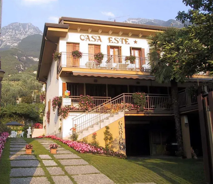 Albergo Casa Este