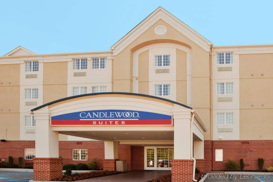 Candlewood Suites Virginia Beach Town Center by IHG