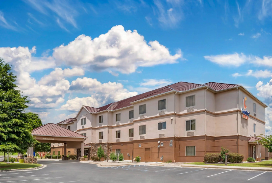 Comfort Suites Montgomery East Monticello Dr.