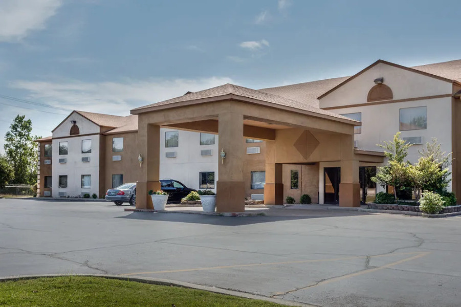 Quality Inn West Memphis