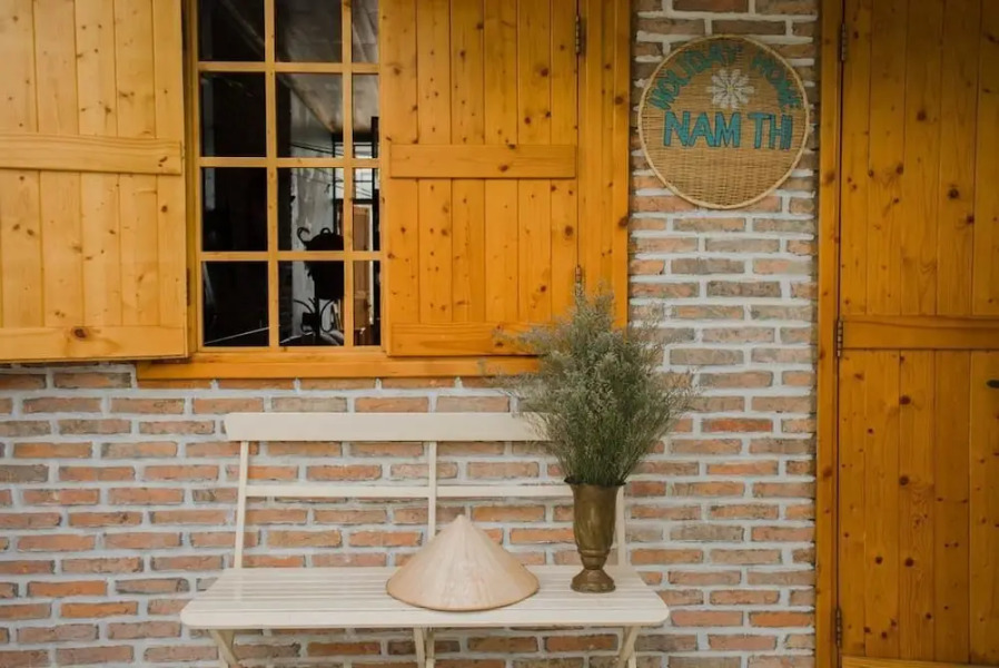 Nam Thi Holiday Home