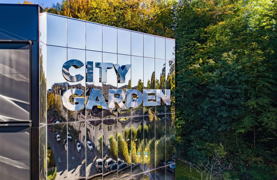 City Garden Hotel