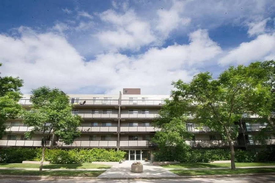 Executive Suites by Roseman