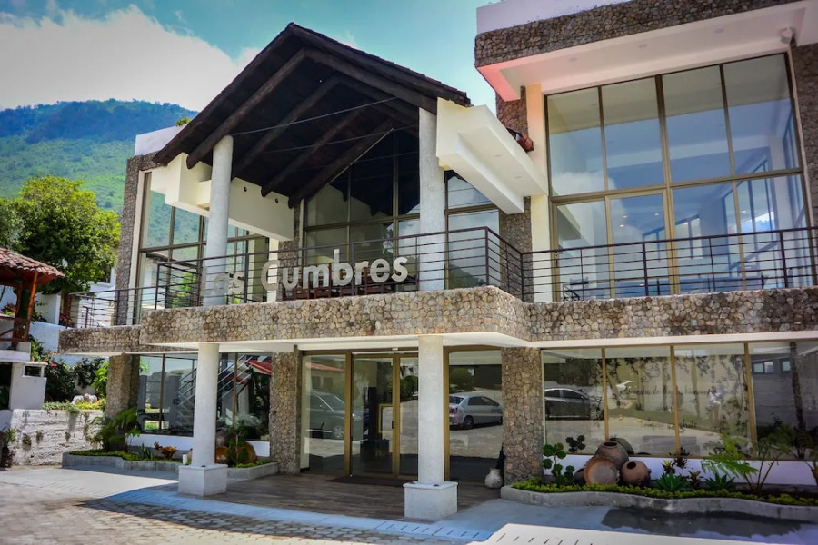 Las Cumbres Eco-Hotel Termalismo y Spa