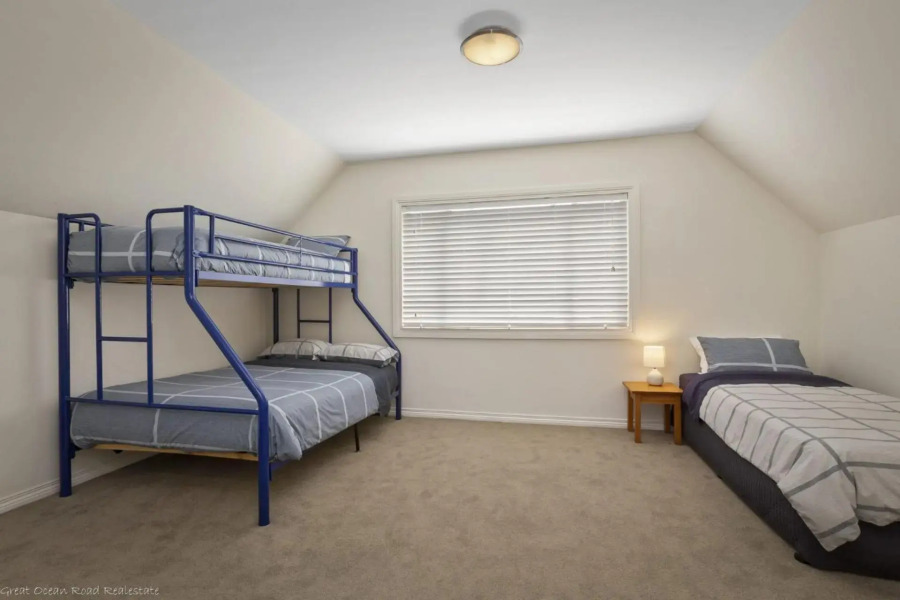 Sea Sunrise Ocean Views and Walk To Beach