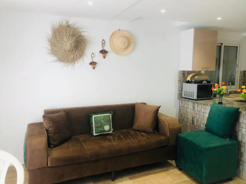 Jasmine Studio coquette