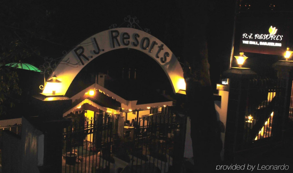 R.J. Resort