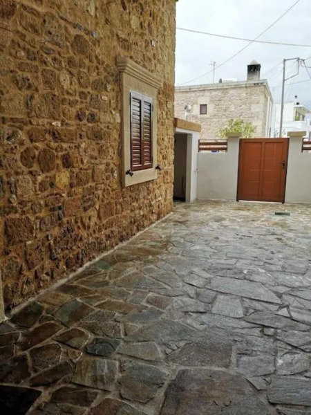 M&M STONE-Village House-Family-Vintage