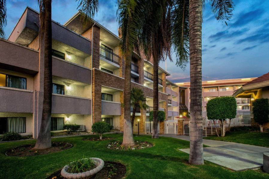 La Quinta Inn & Suites by Wyndham Pomona