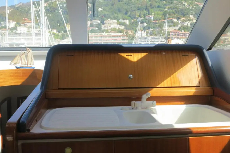 Yacht Summertime 3 Bedrooms