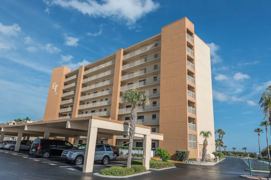 Canaveral Towers by Happy Palm Stays