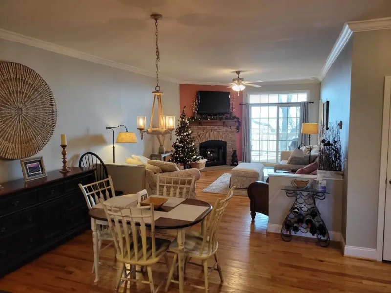 VCI - Klonteska Condominiums #C6