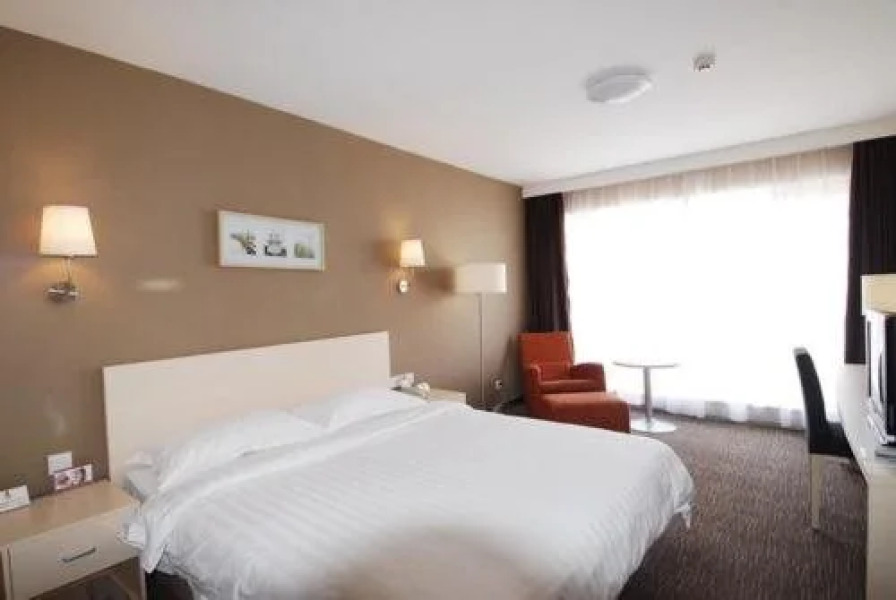 Super8 Hotel Anyang Hongqi Road