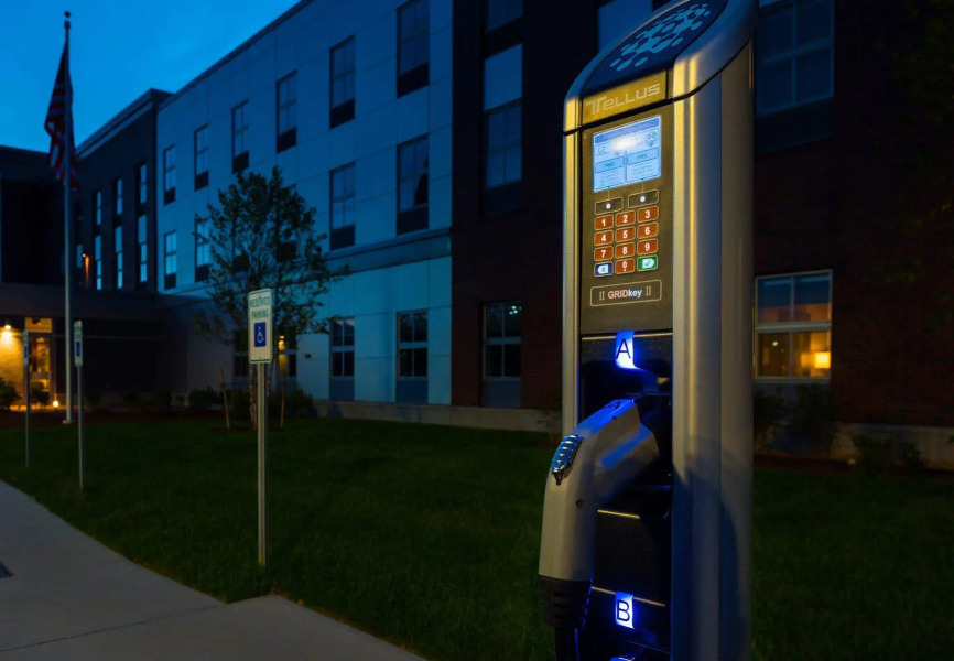 Courtyard by Marriott Edgewater NYC Area