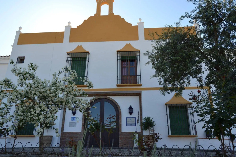 Hotel Caserio de Iznajar
