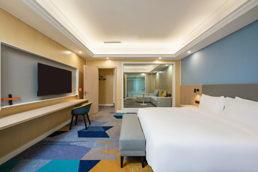 Holiday Inn Express Chengdu Tianfu Square by IHG