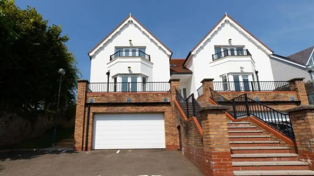 Bryn Y Mor 23 Caldey House