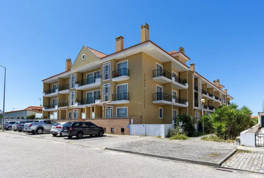 Esmoriz Land Sea View Duplex Apartment