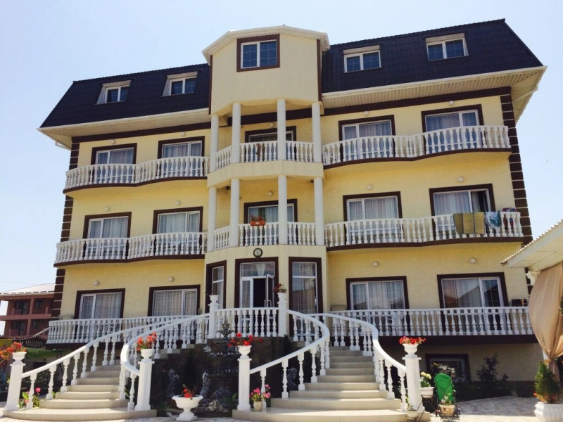 Akropol' (Nikolaevka)