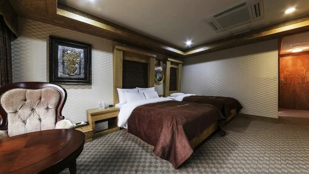 GunSan Riverhill Hotel