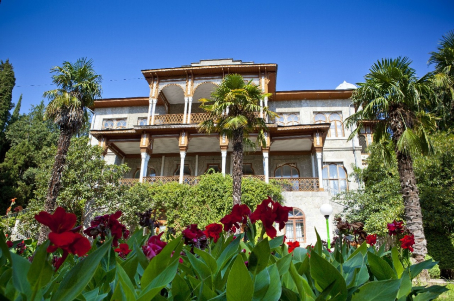 Курортный отель Ателика Карасан 2**