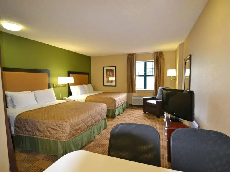 Extended Stay America Detroit - Farmington Hills