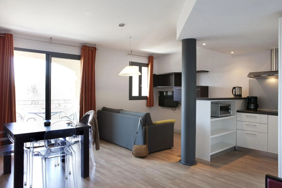 Le Mas De Valrugues Hotel