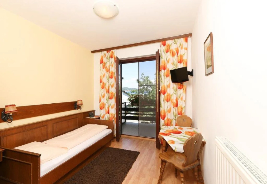 Gasthof-Pension Wein