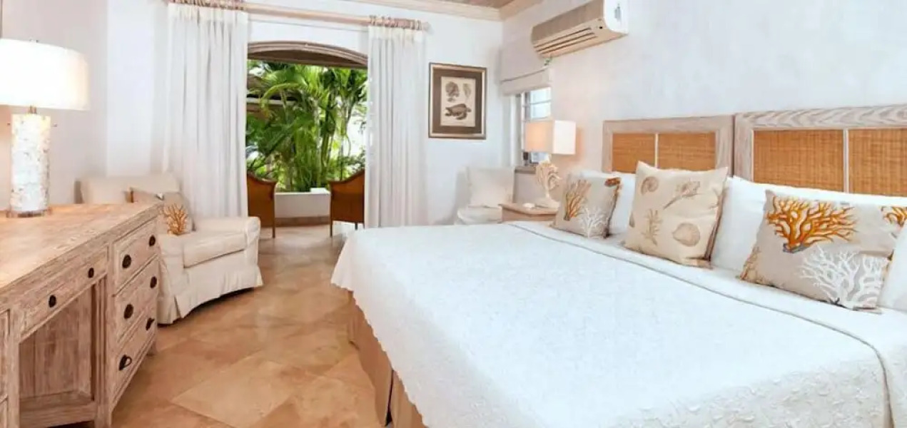 Emerald Beach 3 - Villa Ixoria