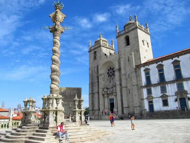 House With 4 Bedrooms in Ermesinde, With Wonderful City View, Furnishe