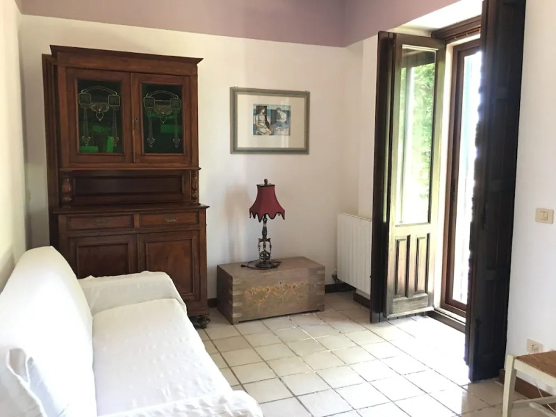 Etna Apartment with swimming pool, garden aBBQ: close to Taormina, Etna and Sea!