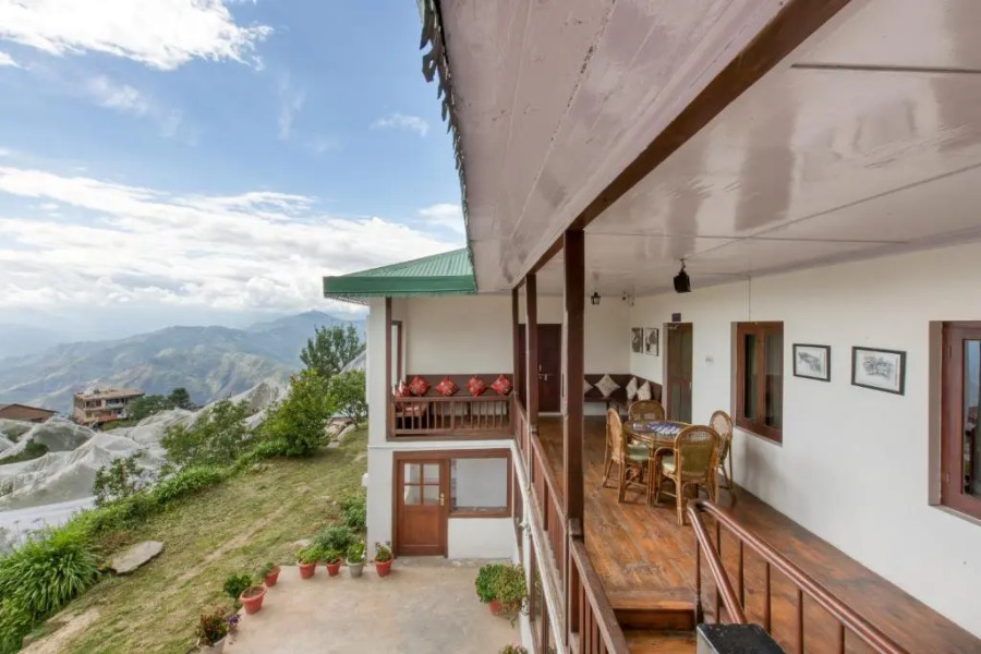 Bara Bungalow Thanedhar Estate