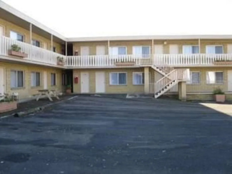 Aberdeen Court Apartments