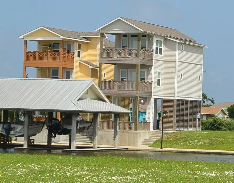 Anchor House by RedAwning