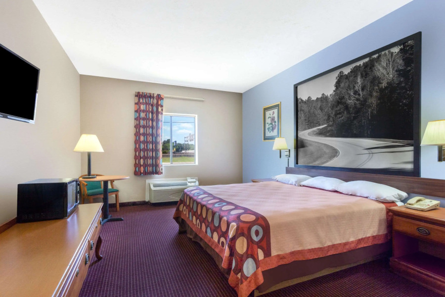 Super 8 by Wyndham Jackson/Ridgeland