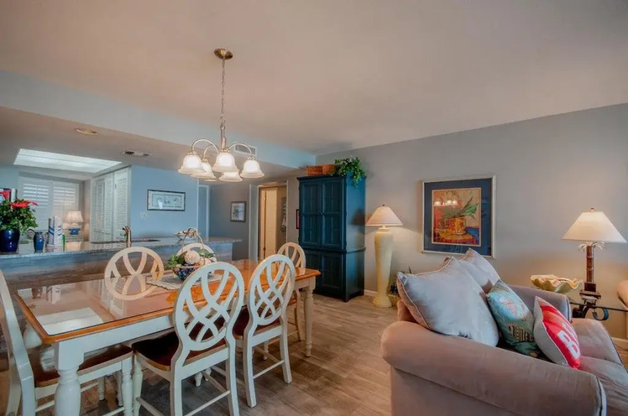 Edgewater Condominiums 801 Miramar Beach