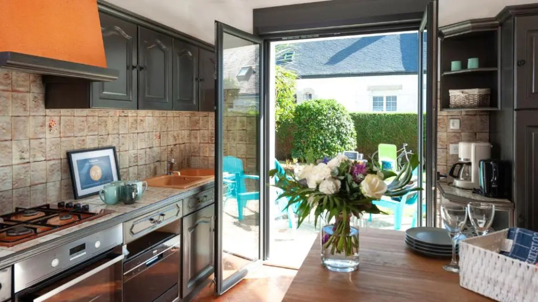 les roches du Cabellou 150M de la mer