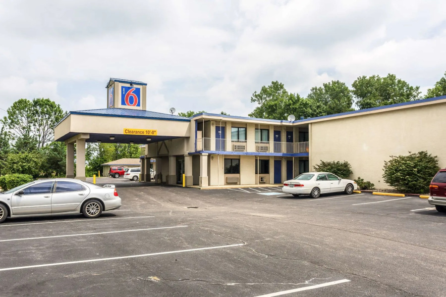 Motel 6 Evansville