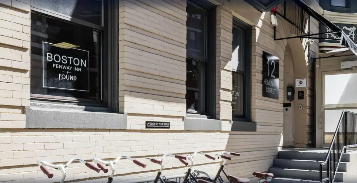 Boston Fenway Inn by Found