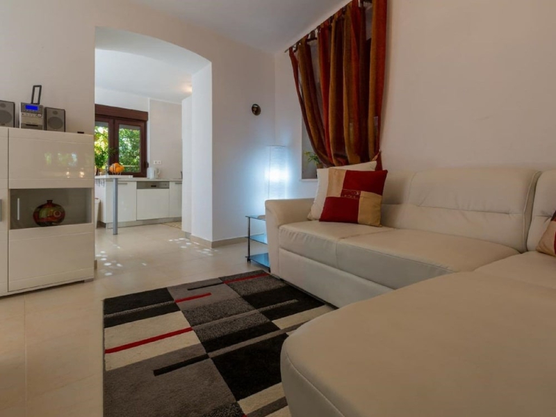 Spacious Holiday Home in Kvarner With Swimming Pool