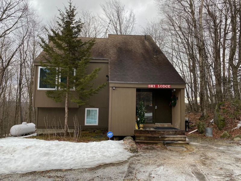 A Great Escape by RedAwning