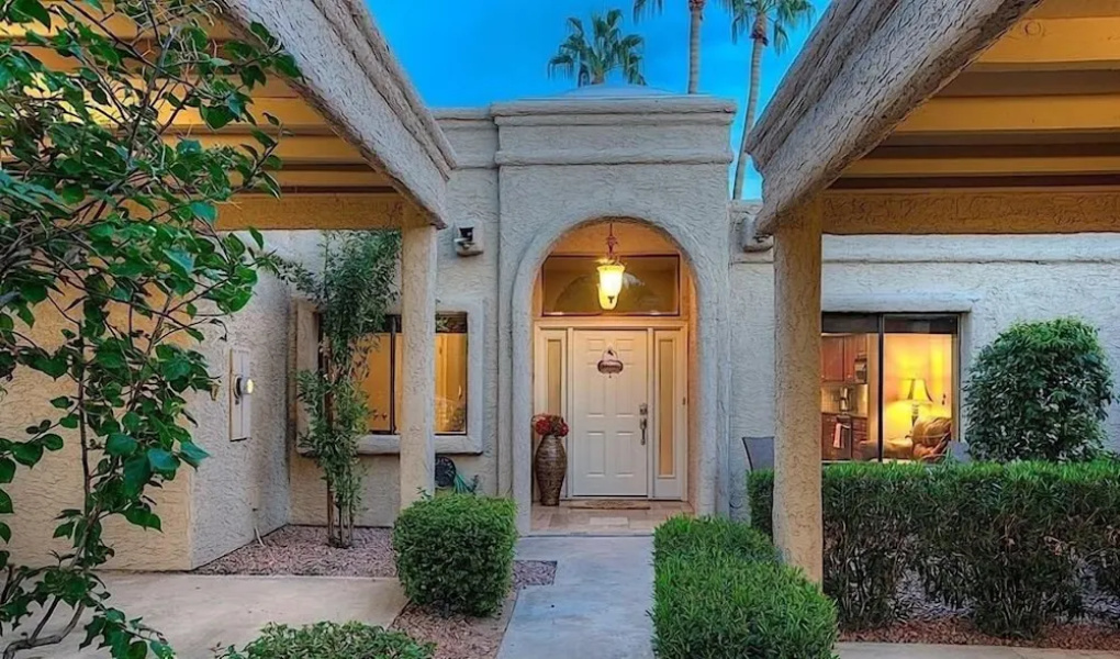 Continental Gardens By Signature Vacation Rentals