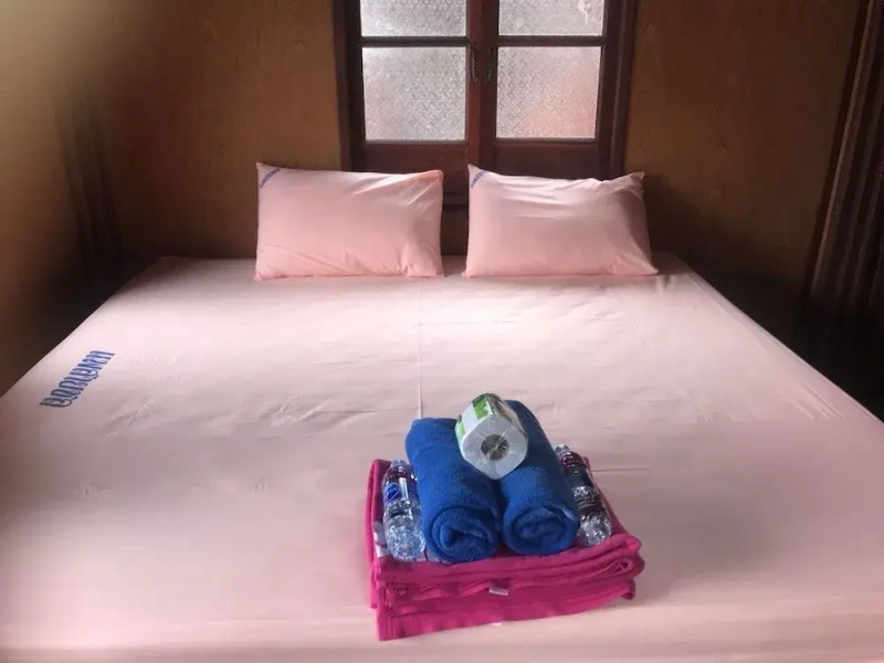 Saichol Floating Resort