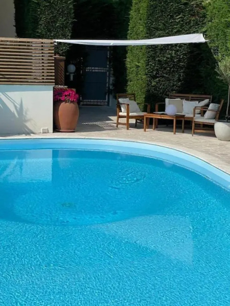 Elegante Appartamento Con Piscina Ad Uso Esclusivo