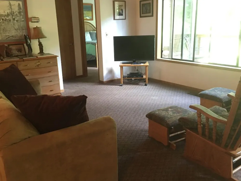 River Vista Vacation Homes