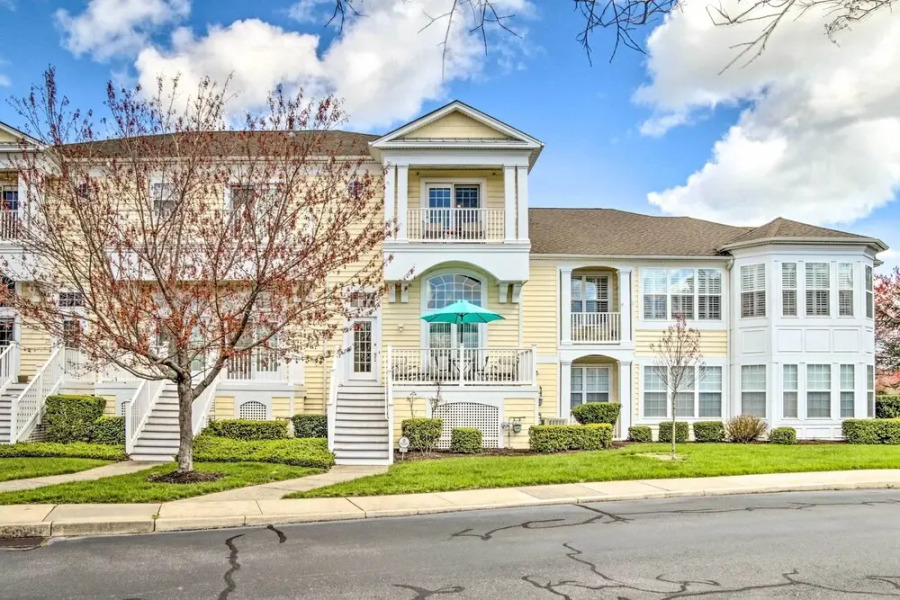 Deck, Balcony: Scenic Ocean View Beach Getaway!