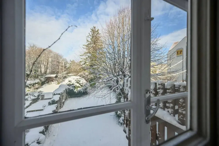 Spacious 2BR Stay for 6 Heart of Mödling