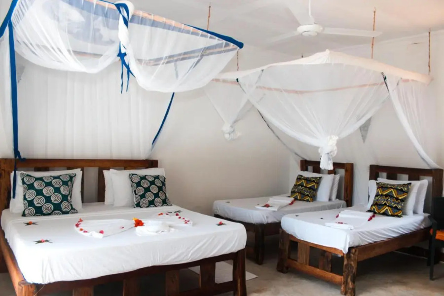 Twiga Beach Bungalows