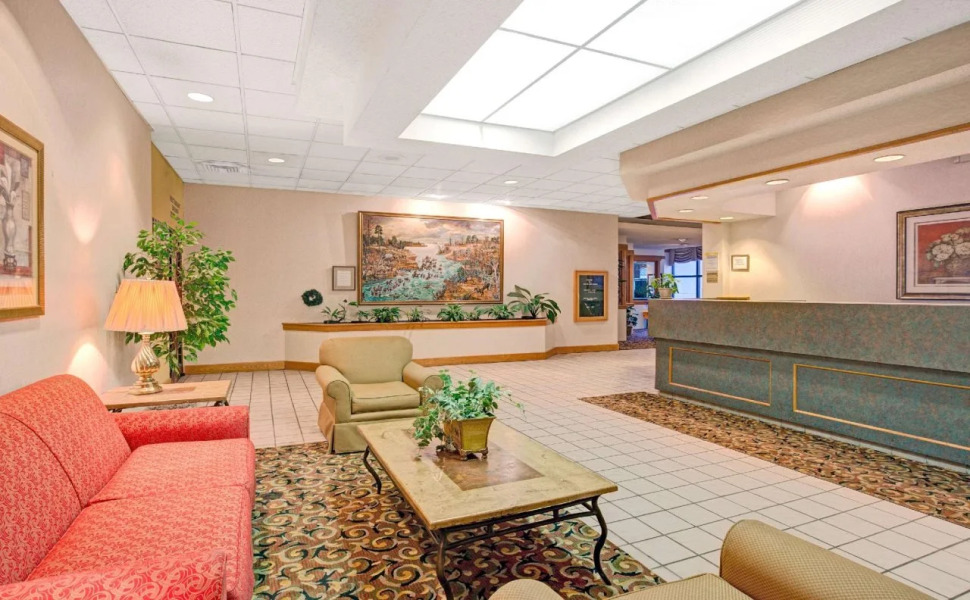 Days Inn by Wyndham Cornelius Lake Norman